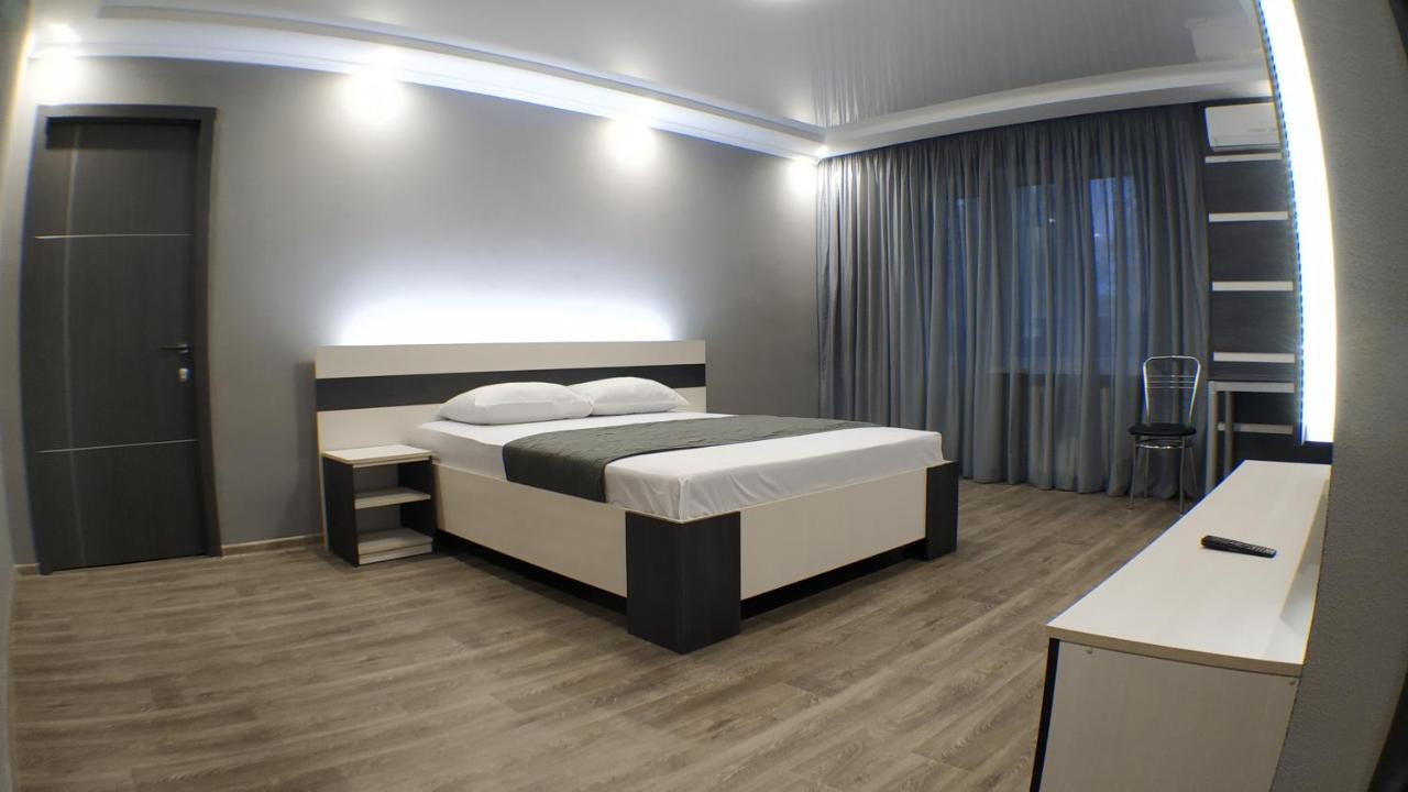 Двухкомнатный Люкс Центр Металлургов 19 Kr Apartments Kryvy Rih Buitenkant foto
