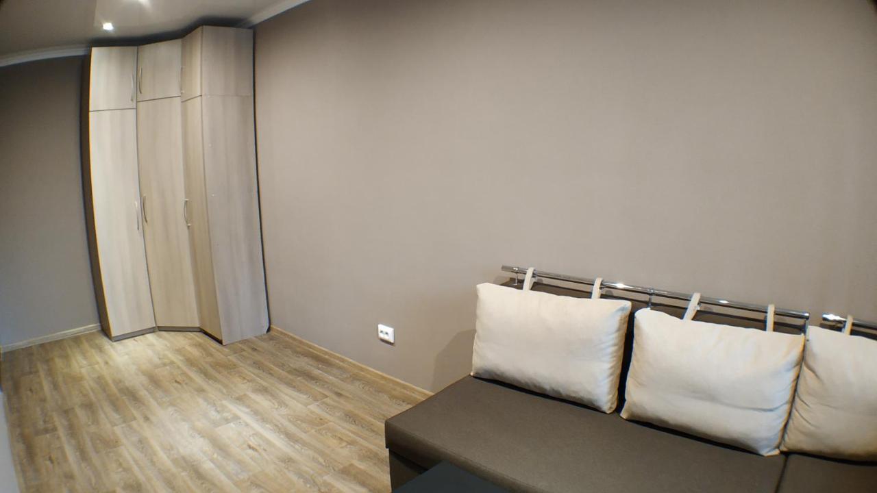 Двухкомнатный Люкс Центр Металлургов 19 Kr Apartments Kryvy Rih Buitenkant foto